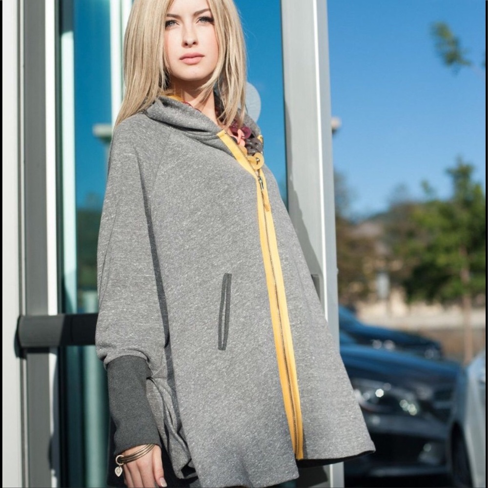 Evy’s Tree Britt Cape